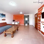 Raffi House 코라레호